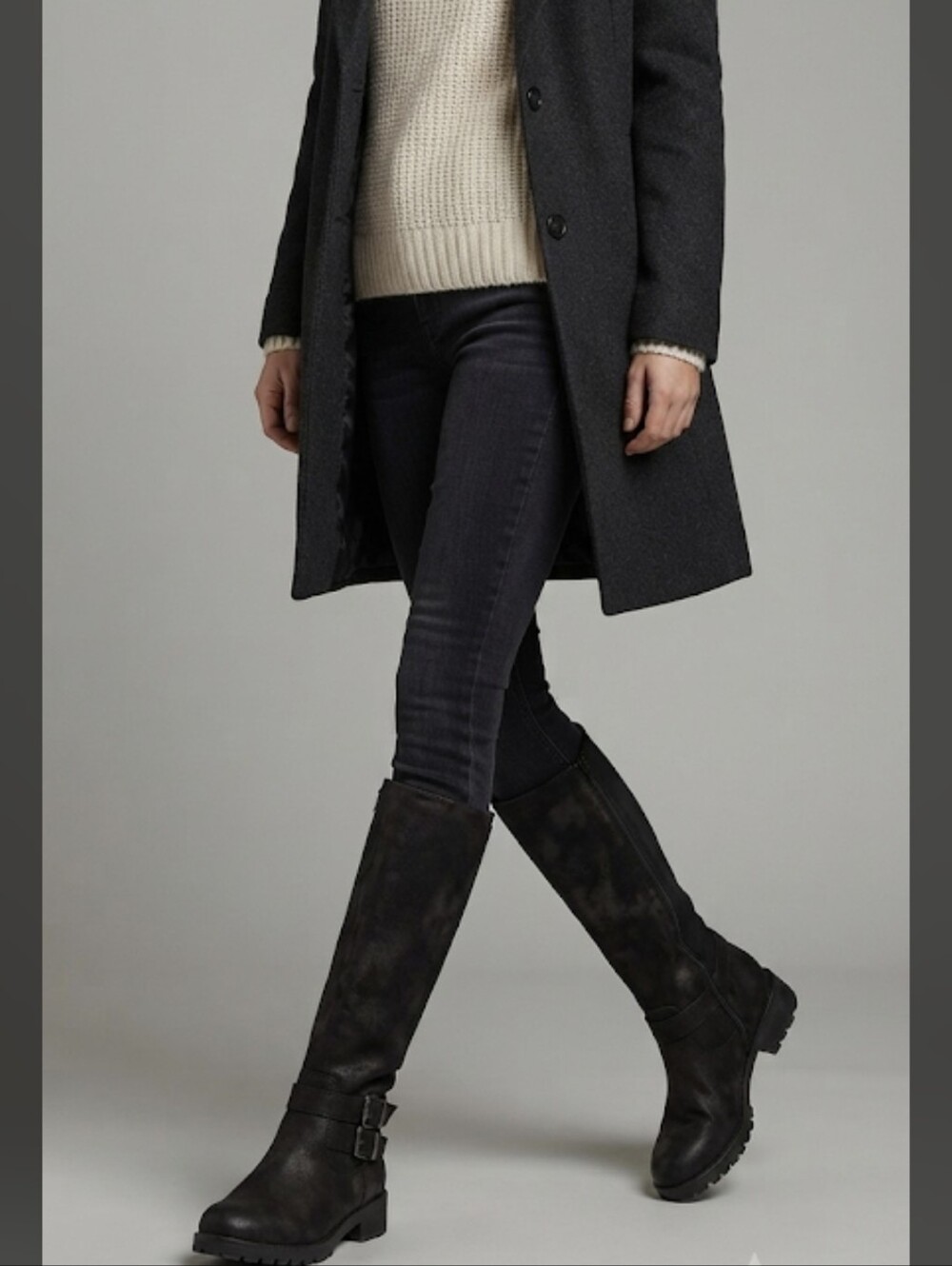 Black Knee High Riding Boots with Buckle Detail, Size 7M, Side Zip, Lug Sole.